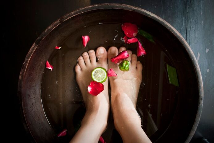 Soak your feet to treat nail fungus